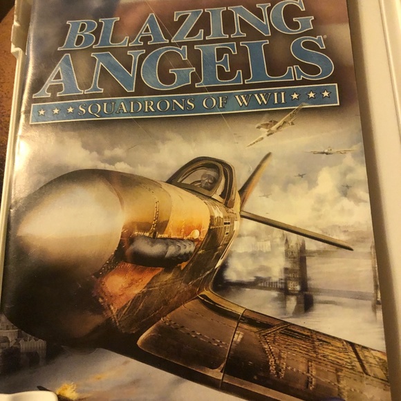 Blazing Angels: Squadrons of WWII - Nintendo  Wii Game complete tested - Picture 8 of 8